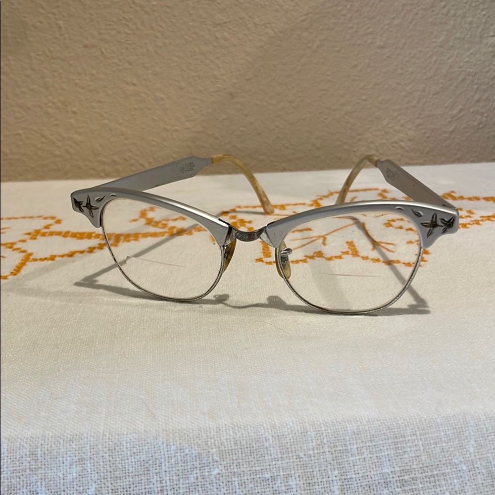 Vintage 1950’s Art Craft Silver Cat-Eye Glasses